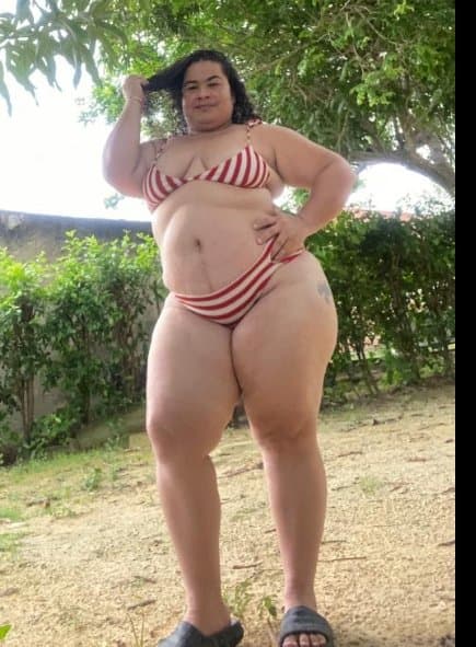 COLUMBIAN BBW BIKINI BABE
