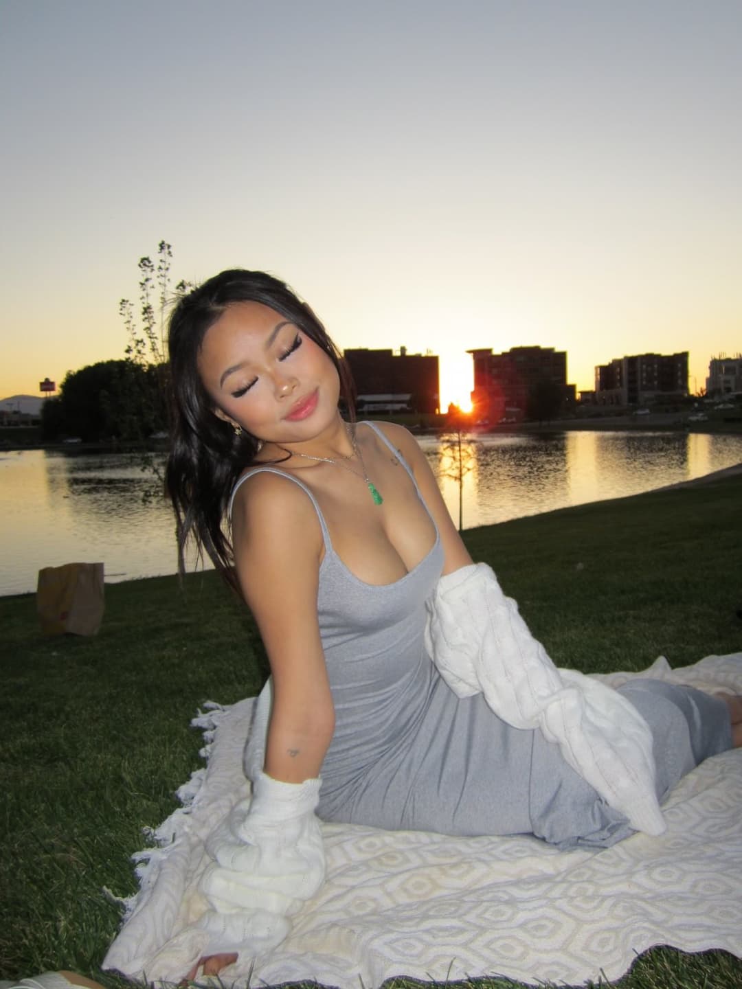 abg college slut gets her tape leaked