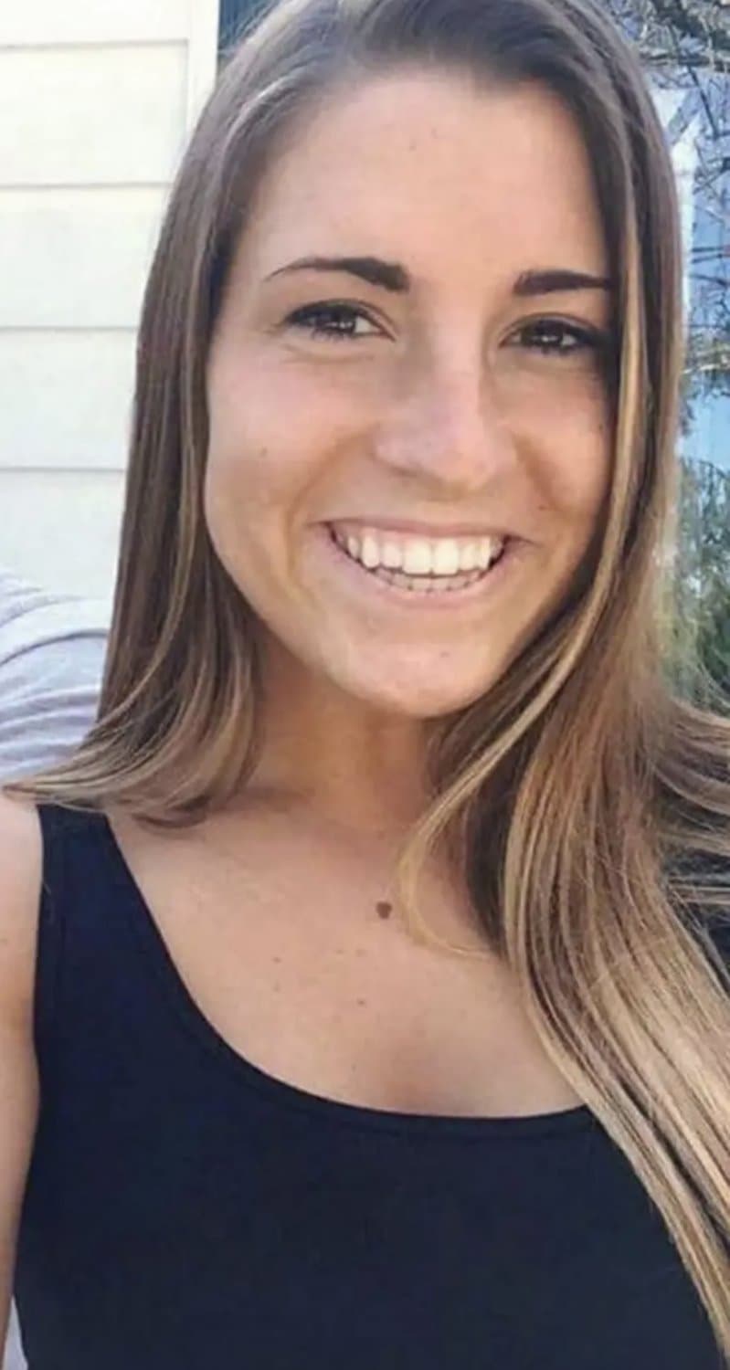 Click to view full size Girlfriend Kelsey. Pics and Nudes. Would You Pull Out? Thoughts?