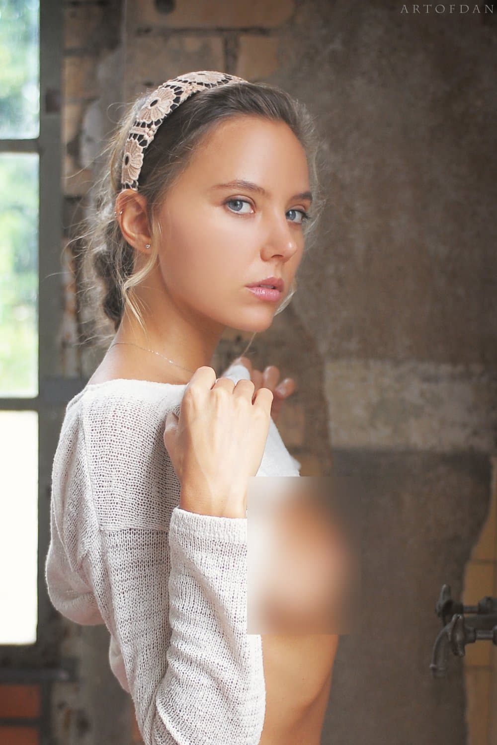 Beta censored - Katya Clover