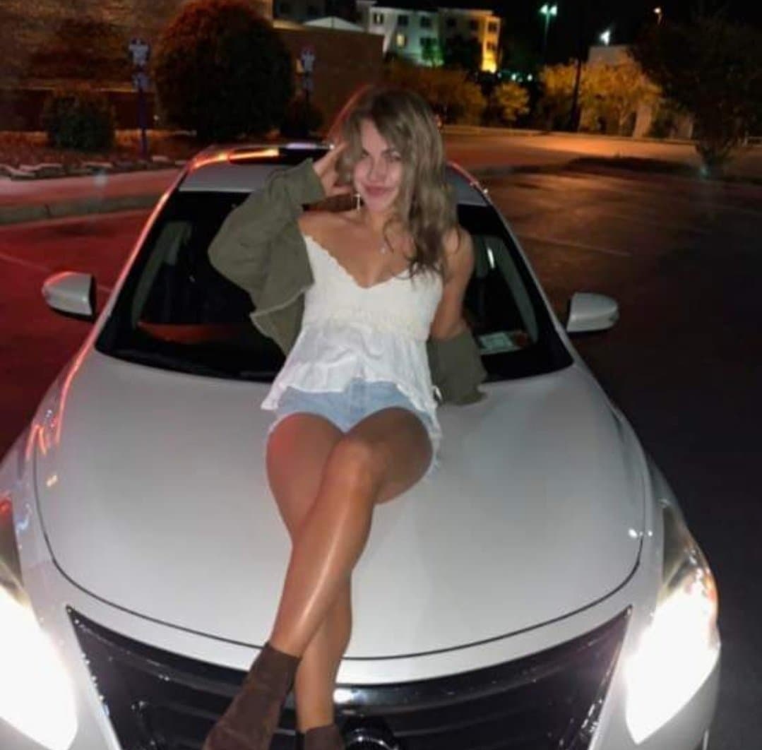 Bull has fallen and lost Easton. Send him you prayers 4QQVEUU76