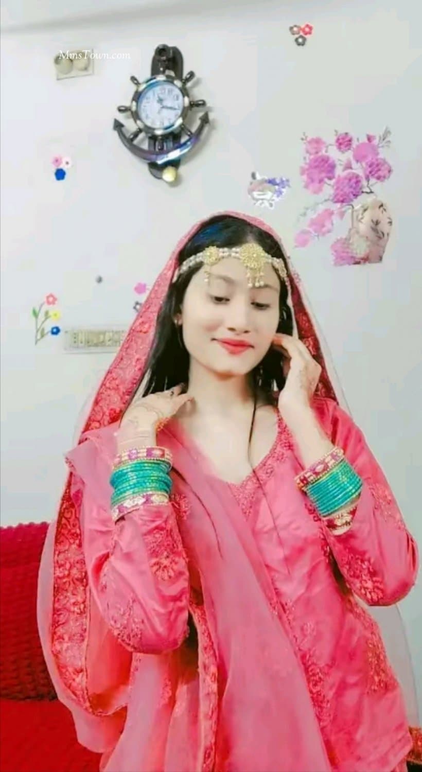 Extremely Beautiful Sexy TikToker Fully Nude Giving Blowjob Riding Fucking On Suhagrat + others file