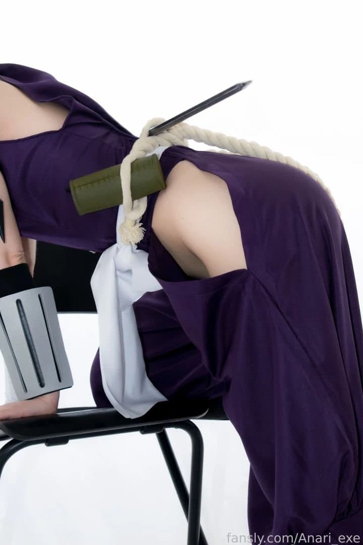 Yuzuriha cosplay pics??(Anari.exe)