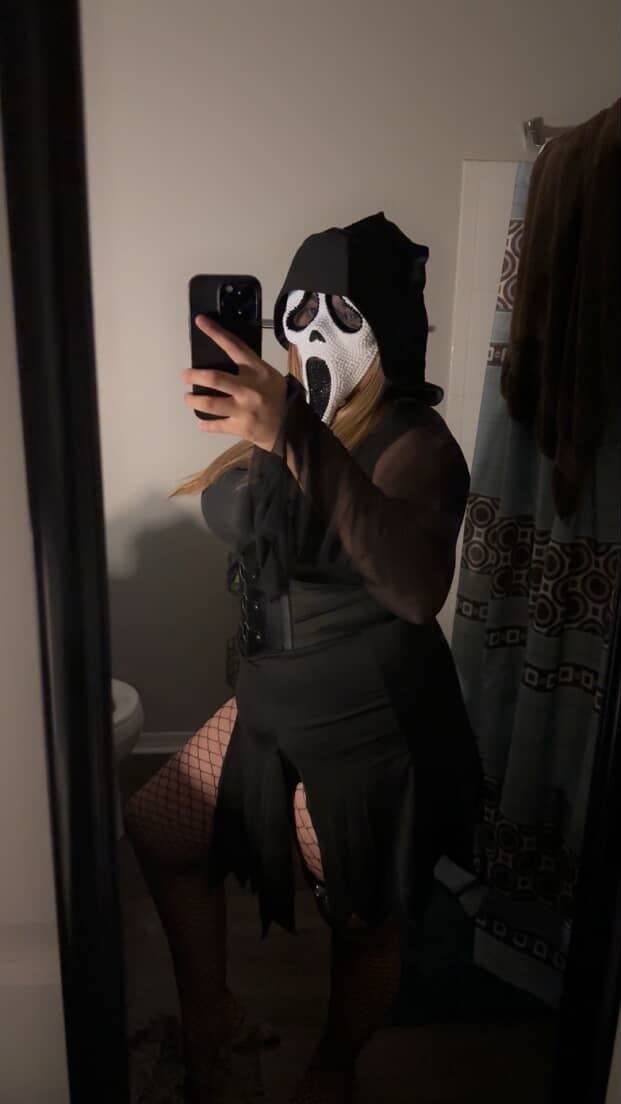 Click to view full size Spooky season for tortas