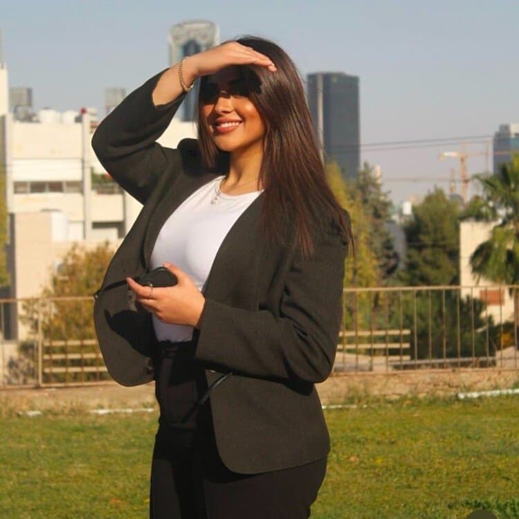 Dubai Slut Sedra Elmughrabi