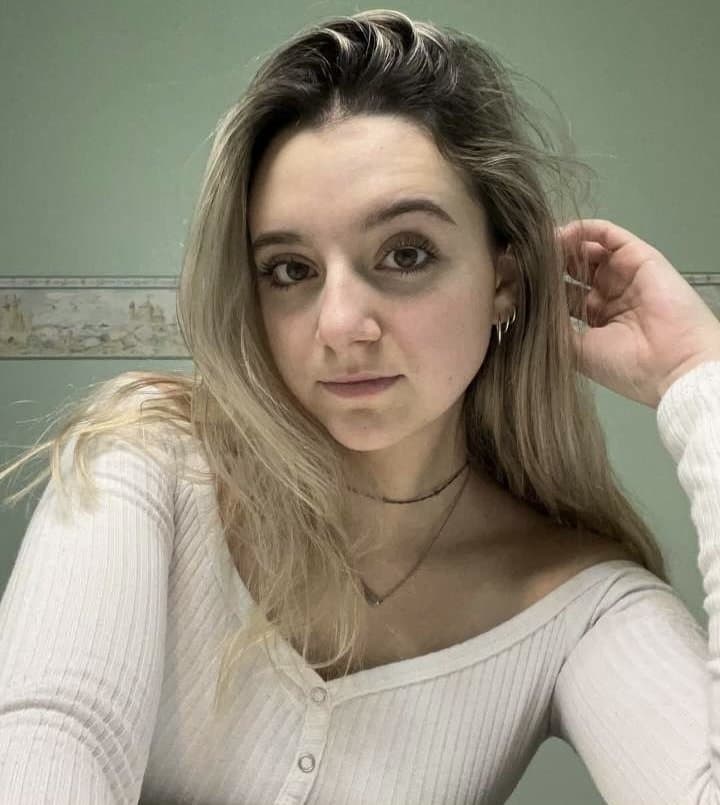 Loser loves feeding his friends blonde pawg slut Kayley. Msg him on kik