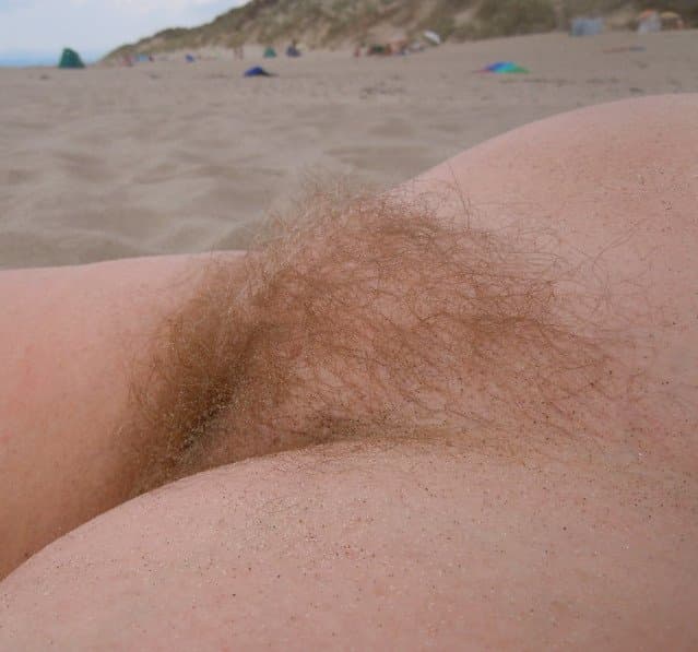 jjily at the seaside