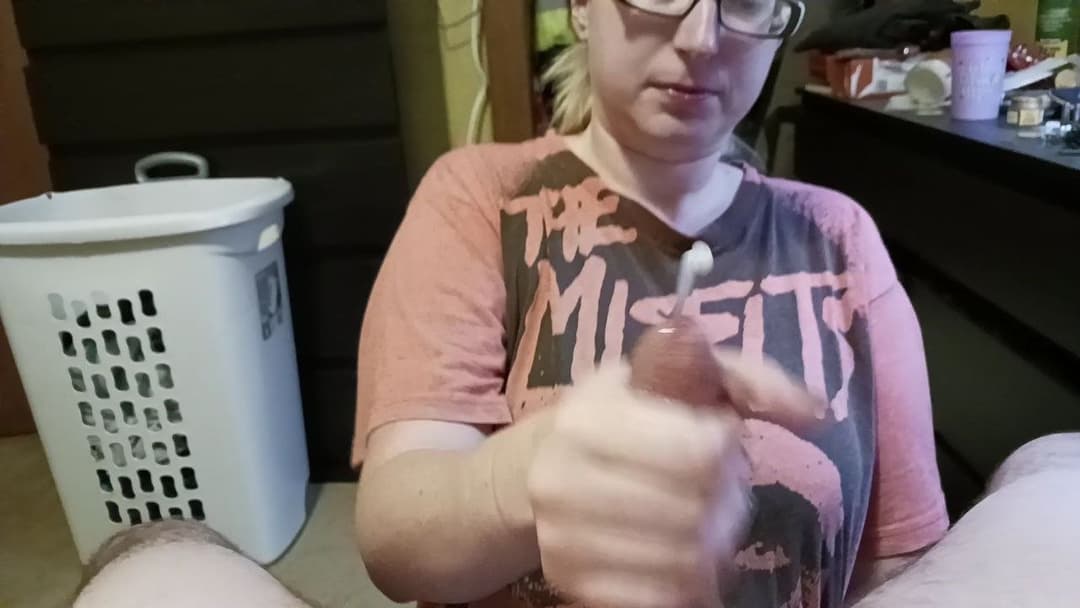 Thicc busty pawg Redhead taking massive bad Dragon dildo on her holes as she spread them