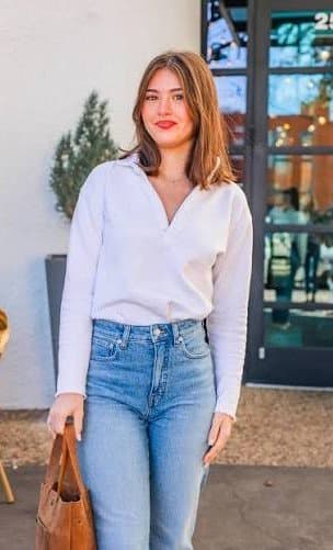 Priscilla Robertson-this sexy little thing is a Christian whore knocked up by BBC. family disgrace