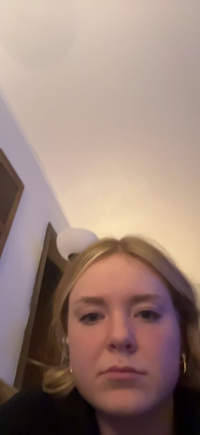 Sexy barely legal 19 yo blonde teen gf hot deepthroat blowjob and feet leaked