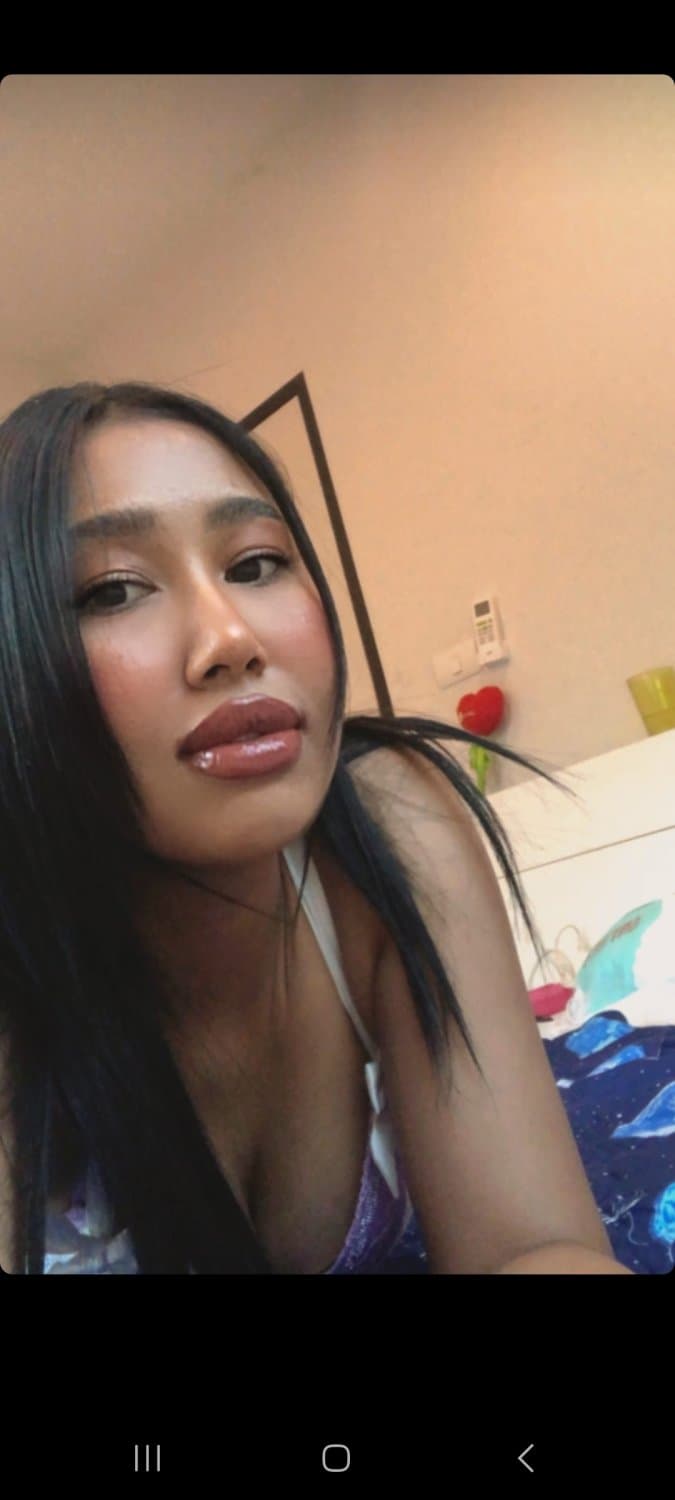 Lanlapat Prasongpol aka Marina Nurse from chiwi clinic (Patong)