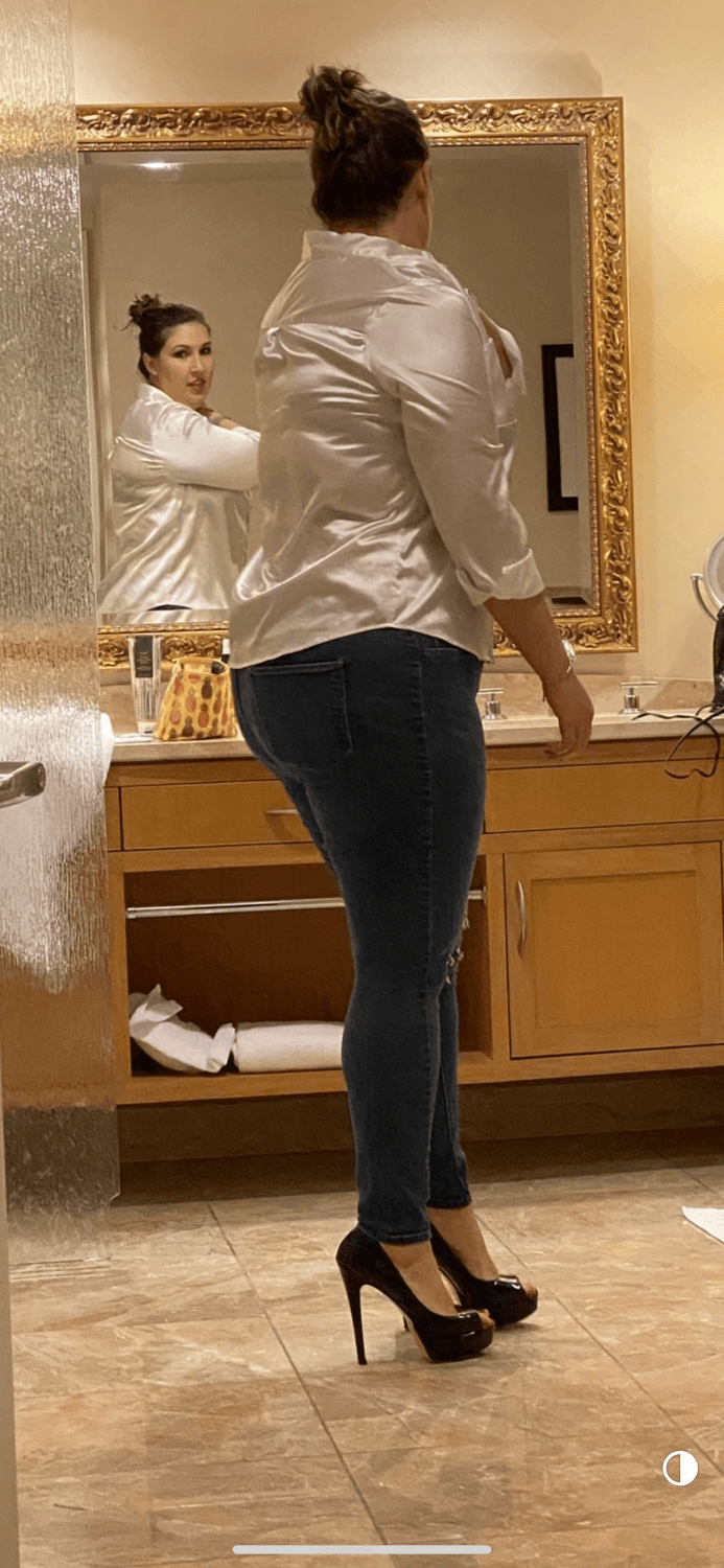 Click to view full size Which hole and why? Comments!! This bbw slut pig likes to cheat I heard. Leaked Vegas pics. Comments