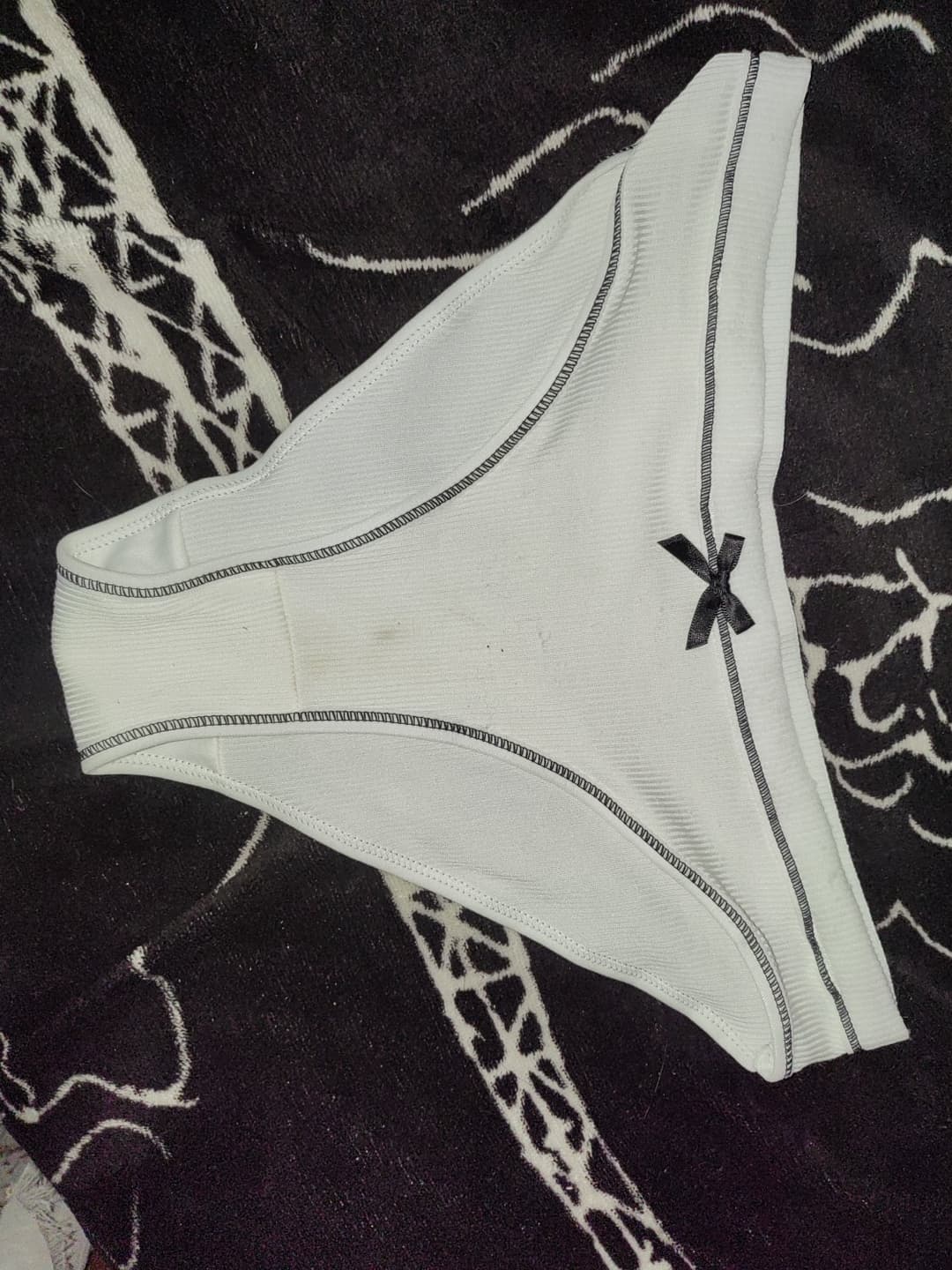 Calzones de mi suegra y cuñadita putita ???