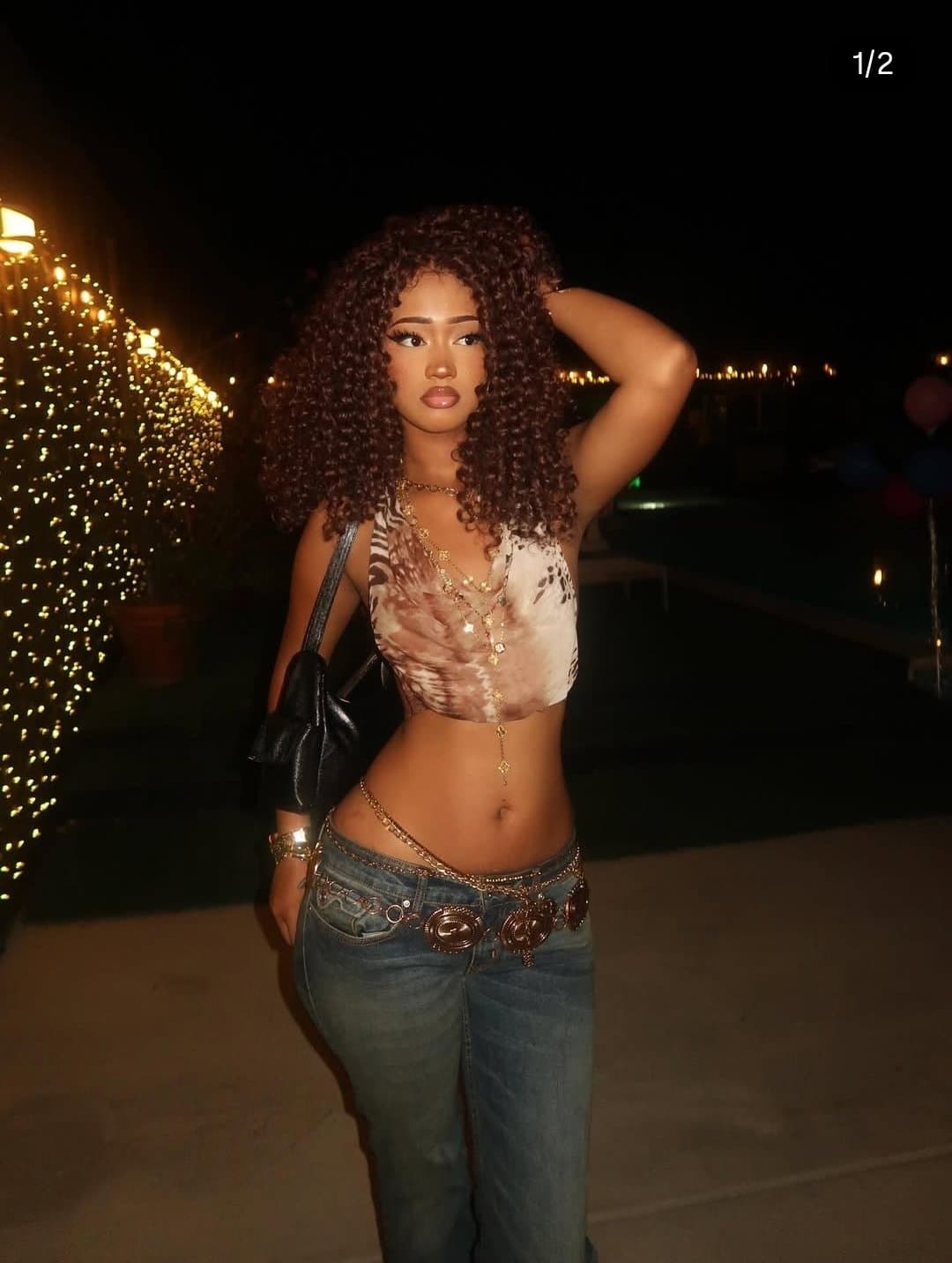 Click to view full size Fatimavsb pretty face need to be covered with cum??