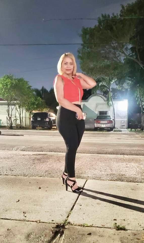 Amazing Latina milf with best hips and curves all natural