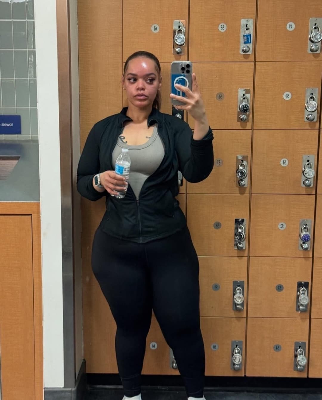 THICK CURVY EBONY BIG BOOTY