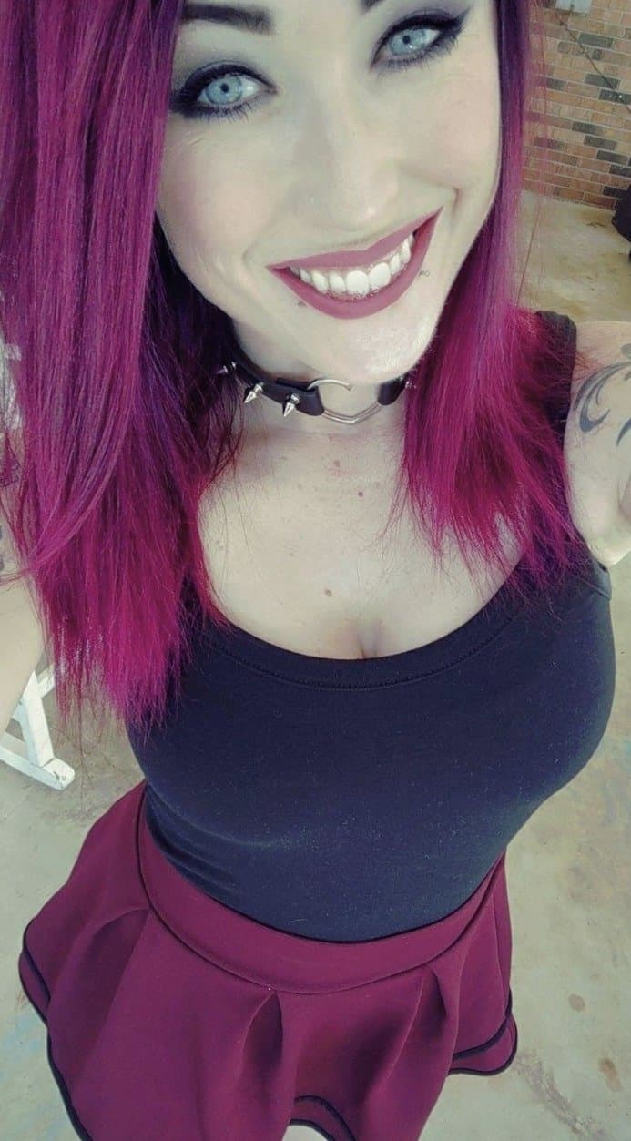 Click to view full size GA TikTok Goth Slut Pierced & Tatted LeAkEd