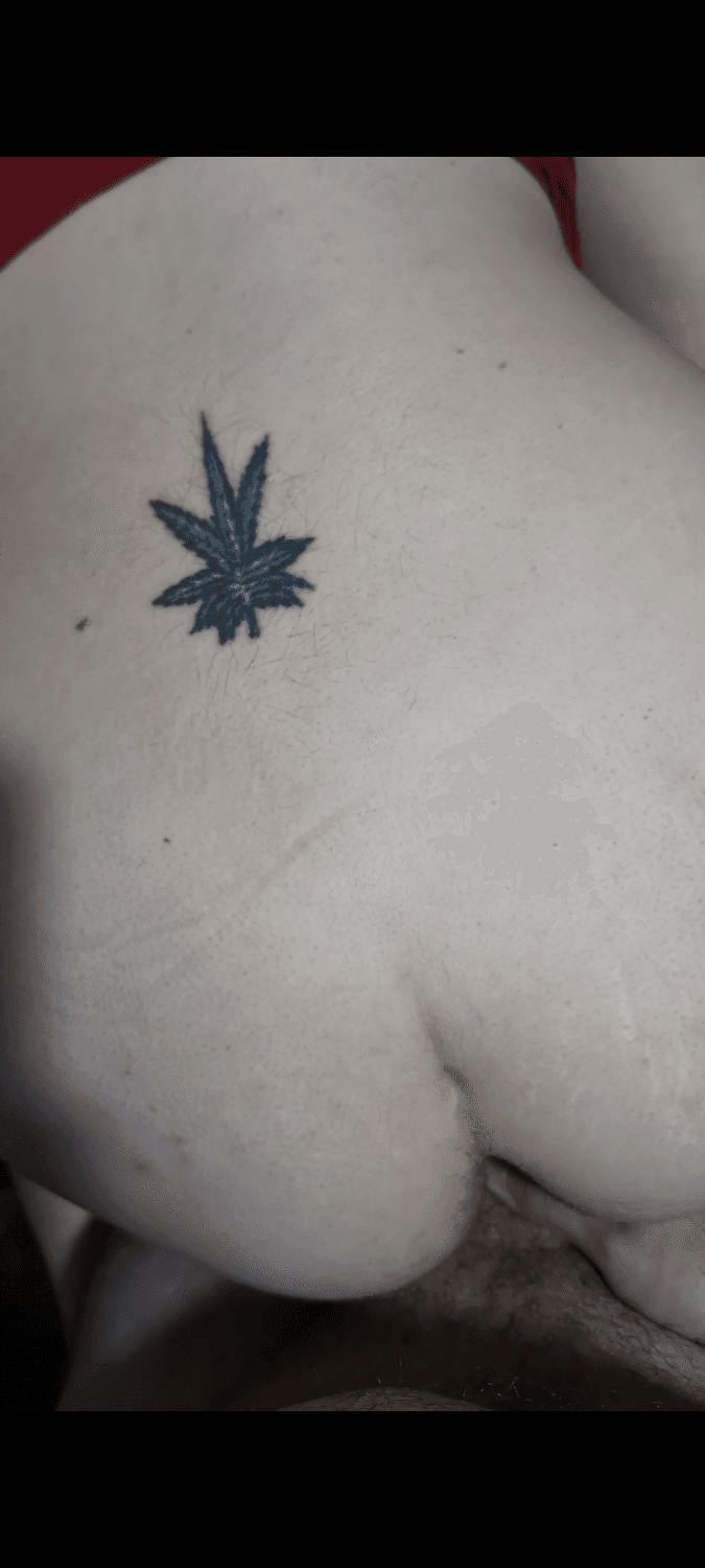 Click to view full size a hot whore gets her ass slapped and filled with cum