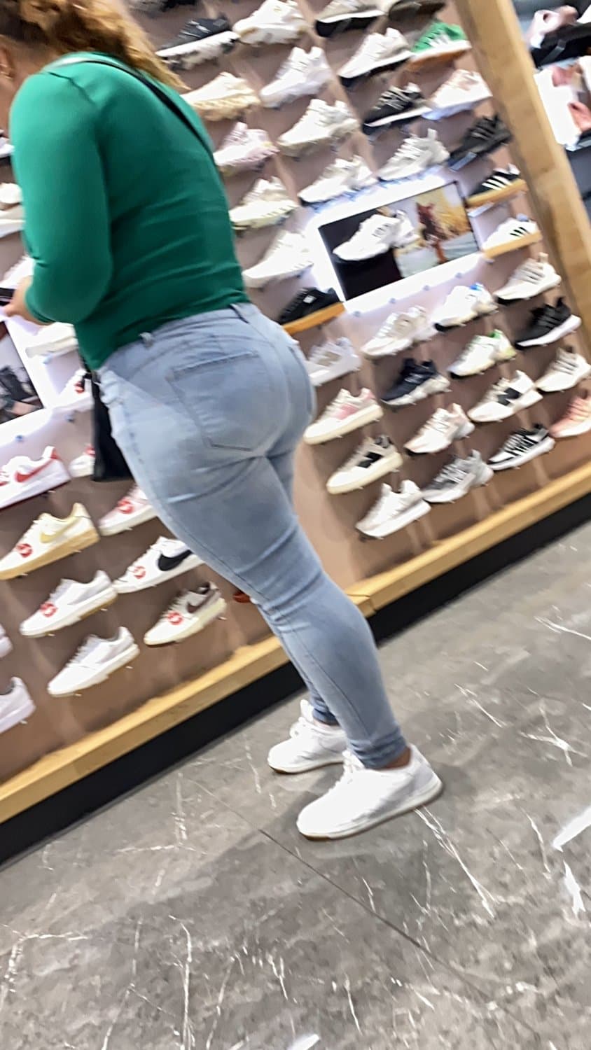 Latin big booty milfs @ Marshalls
