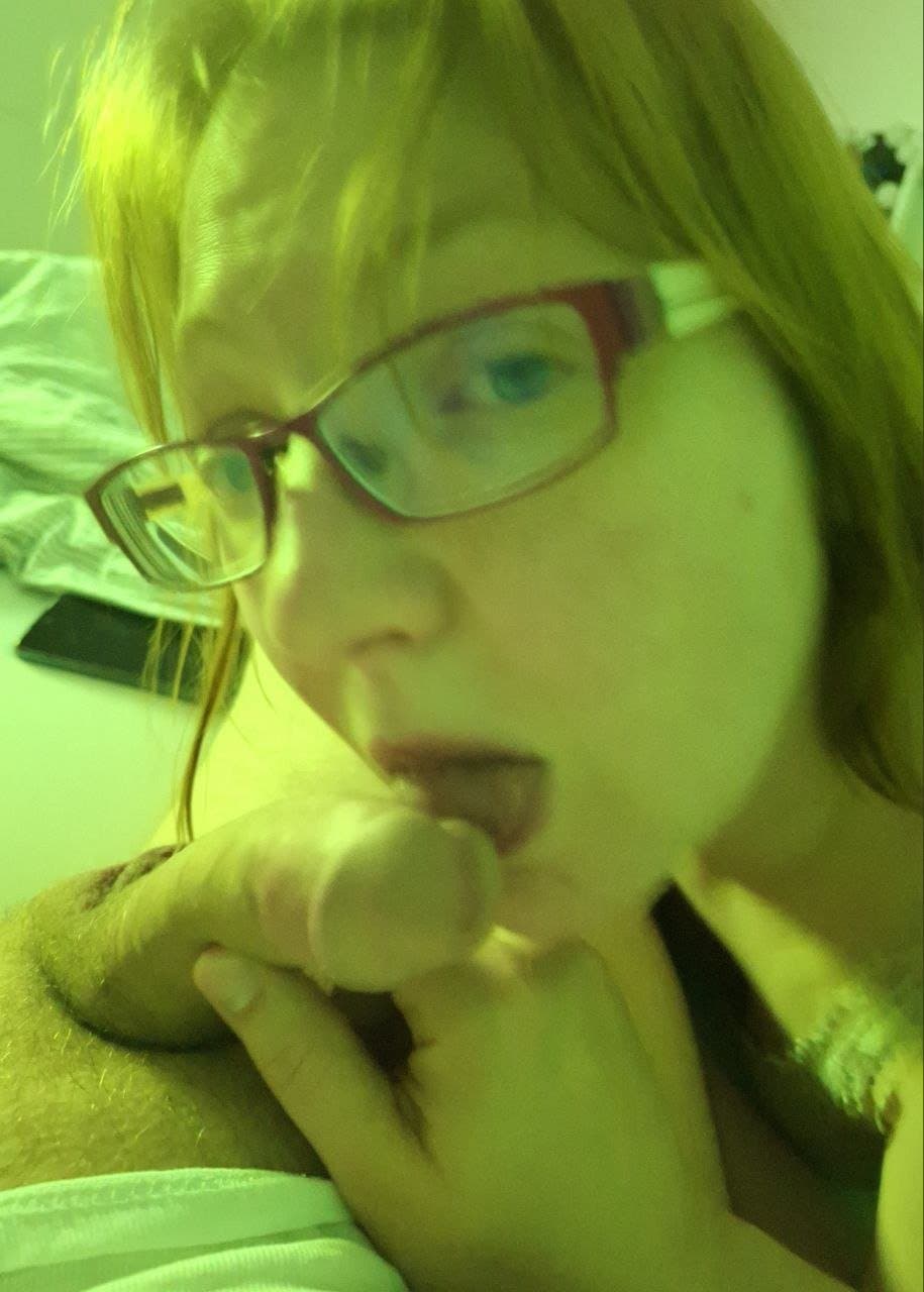 Webslut Lena wanted everyone to see just how much of a suckslut she can be.