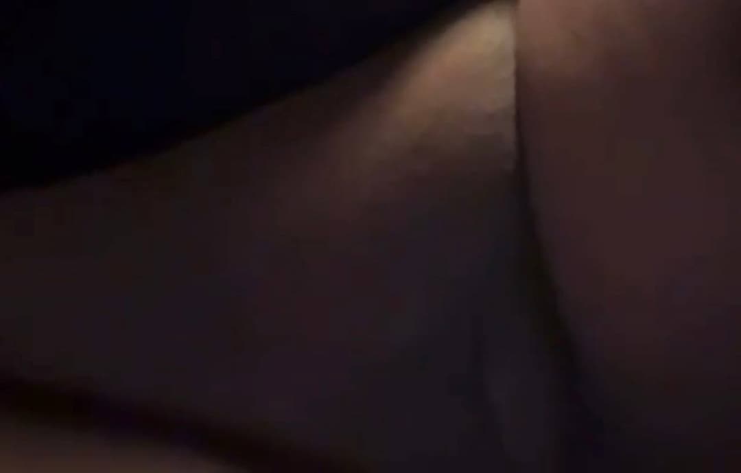 Pretty face pretty pussy