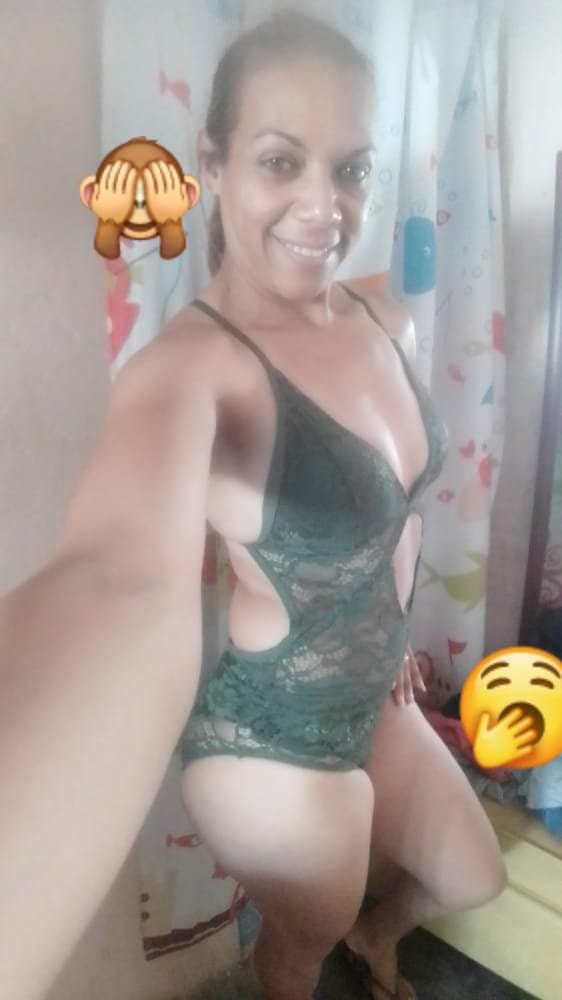 Latina milf whore... La Perra Madura