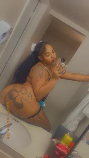 Jaszmine Puerto Rican CreamQueen