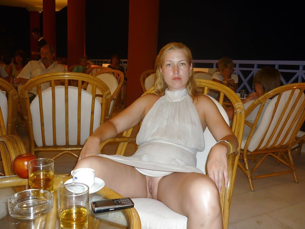 Bottomless Girls in Public 5