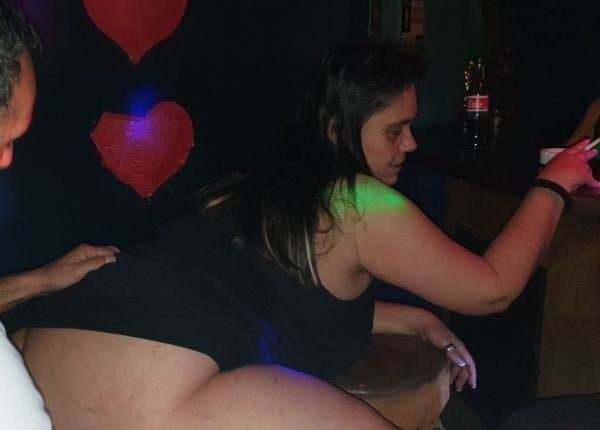 Meine geile Cousine Beate Ilgen will gezeigt werden