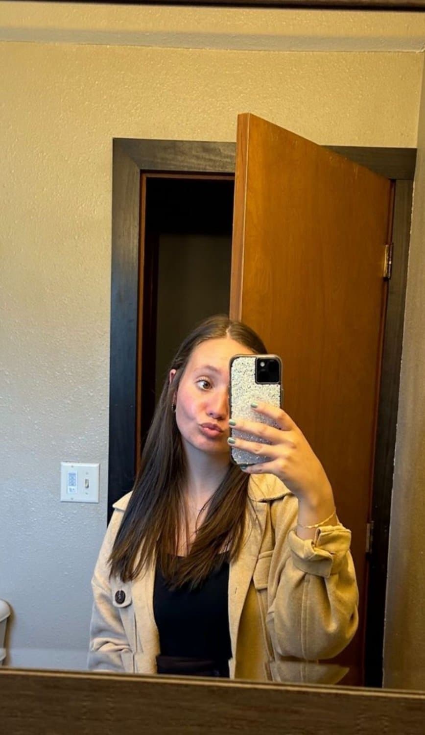 MacKenzie‘s fuckable cumface pt. 2