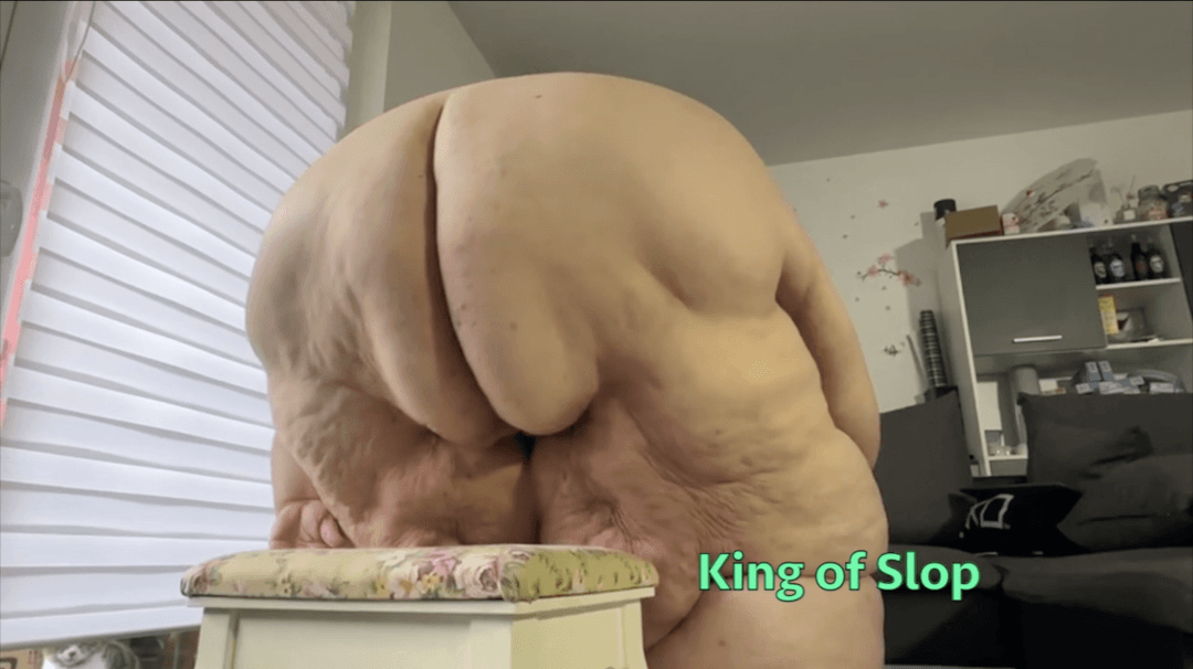 Immobile SSBBW With Sloppy Cellulite Ass