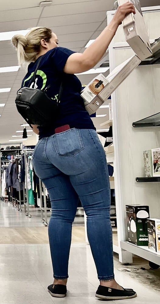 Best Tight Jeans Milf ever