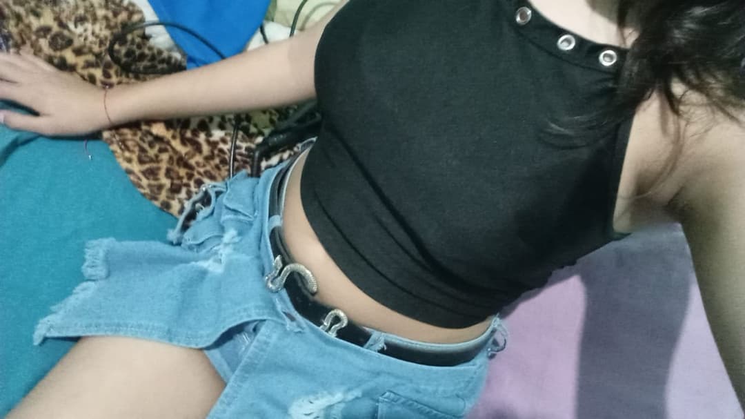 Gordita tetona hermosa pendejita tetona turra