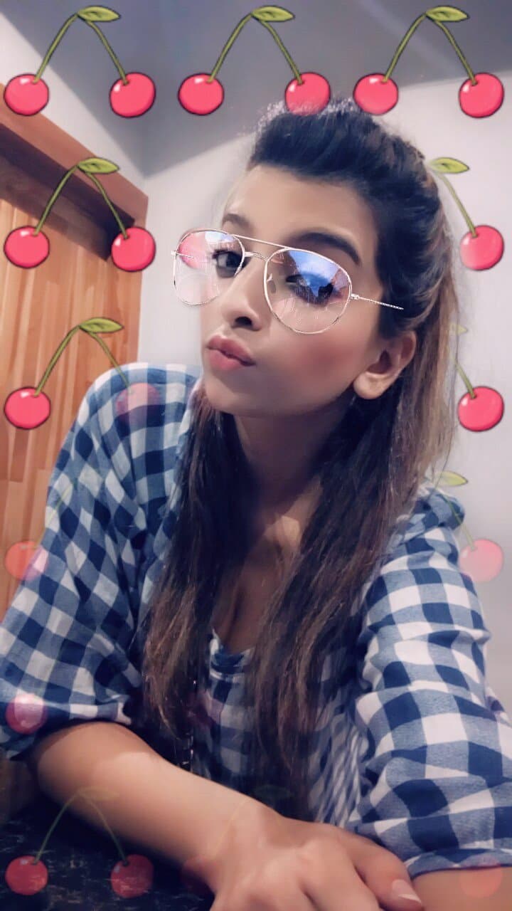 Desi hourglass figure girl stripping