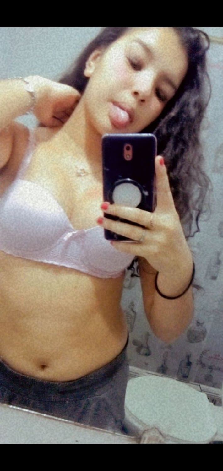 Aileen troya Guayaca de Ecuador filtrado