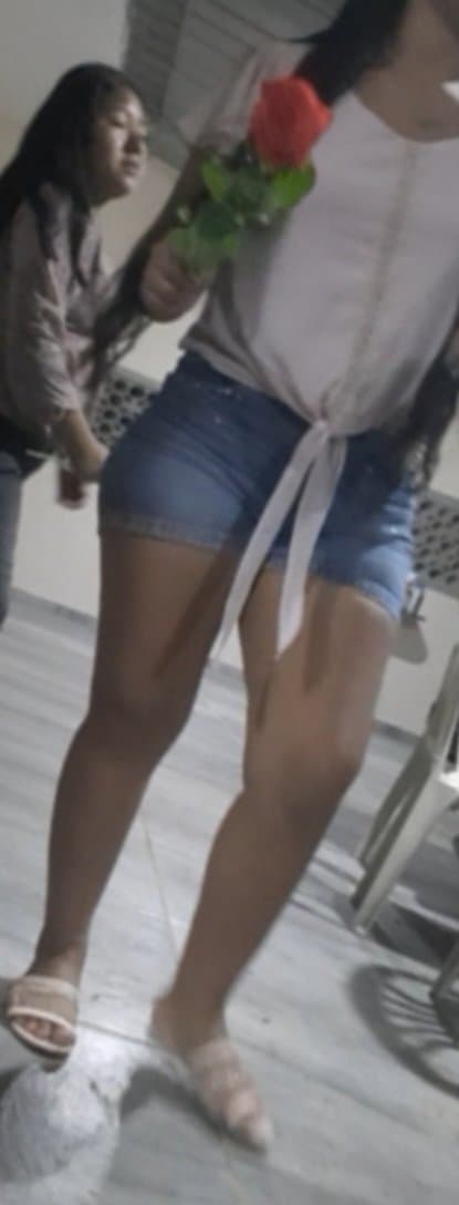 karla lorena heredia salinas espiada, no se da cuenta, amiga