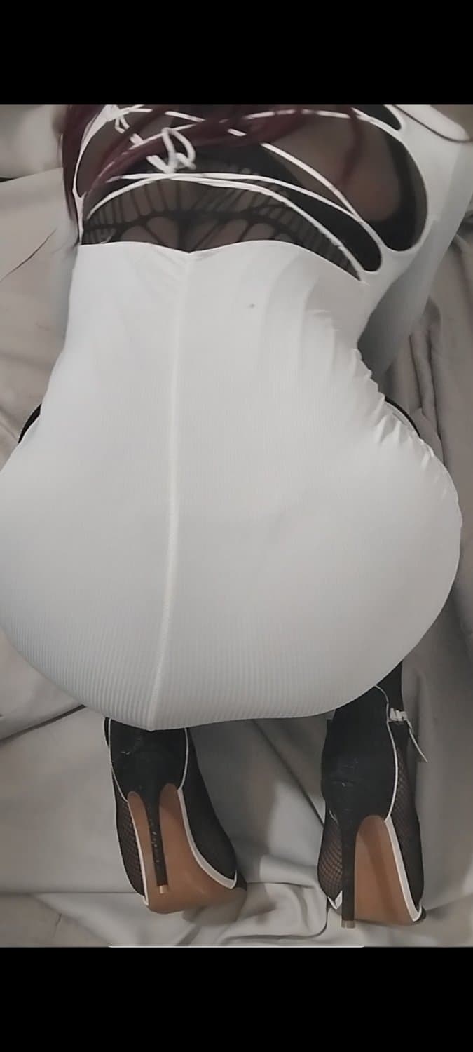 Alicia.sub . Submissive sissy femboy sexslave. Available for Collaborations or something ?????