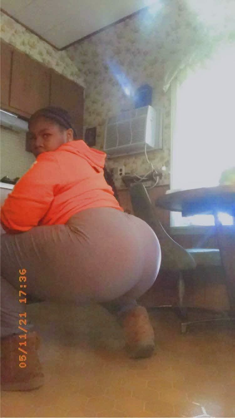 DSL CHOCOLATE EBONY BIG ASS BBW SSBBW PYT GOONER MATERIAL