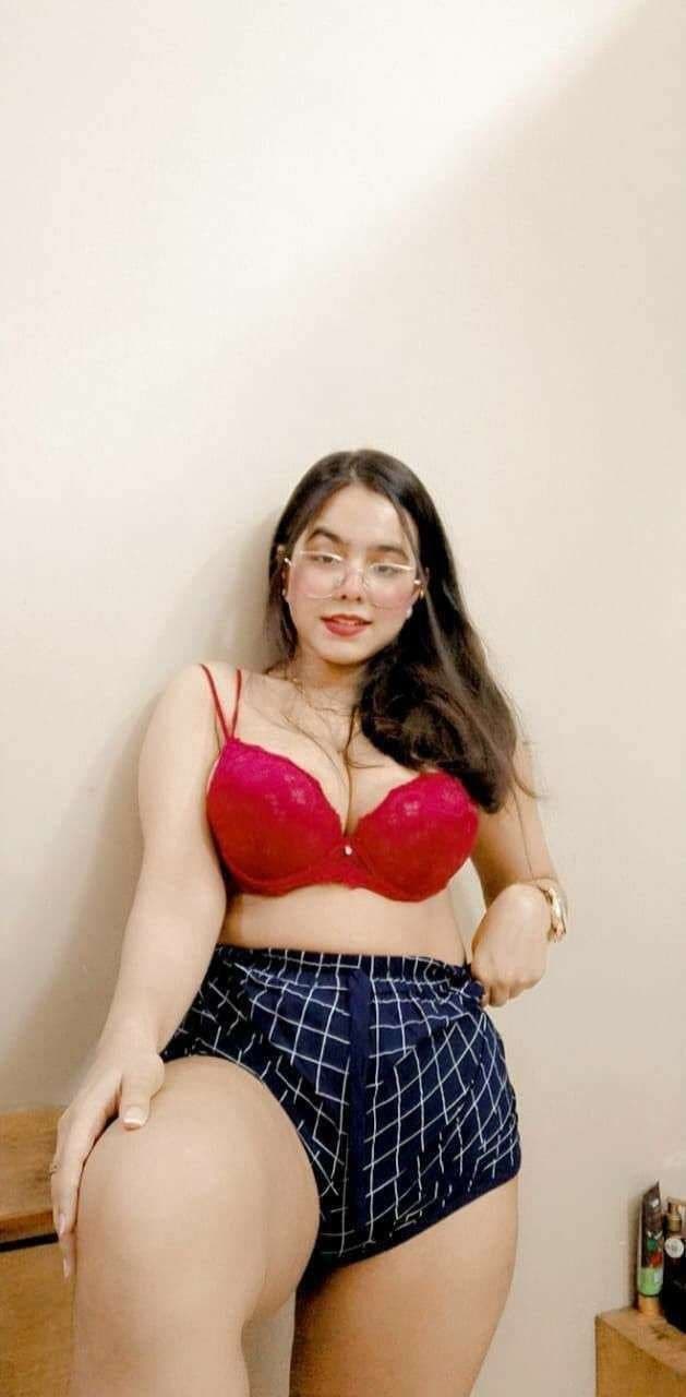 Desi Beautiful Bigboob Sexy Indian Mal Bathing