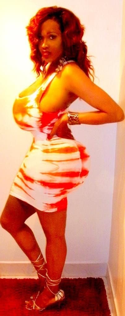 Sexy Big Booty Shemales Trannies Transexuals