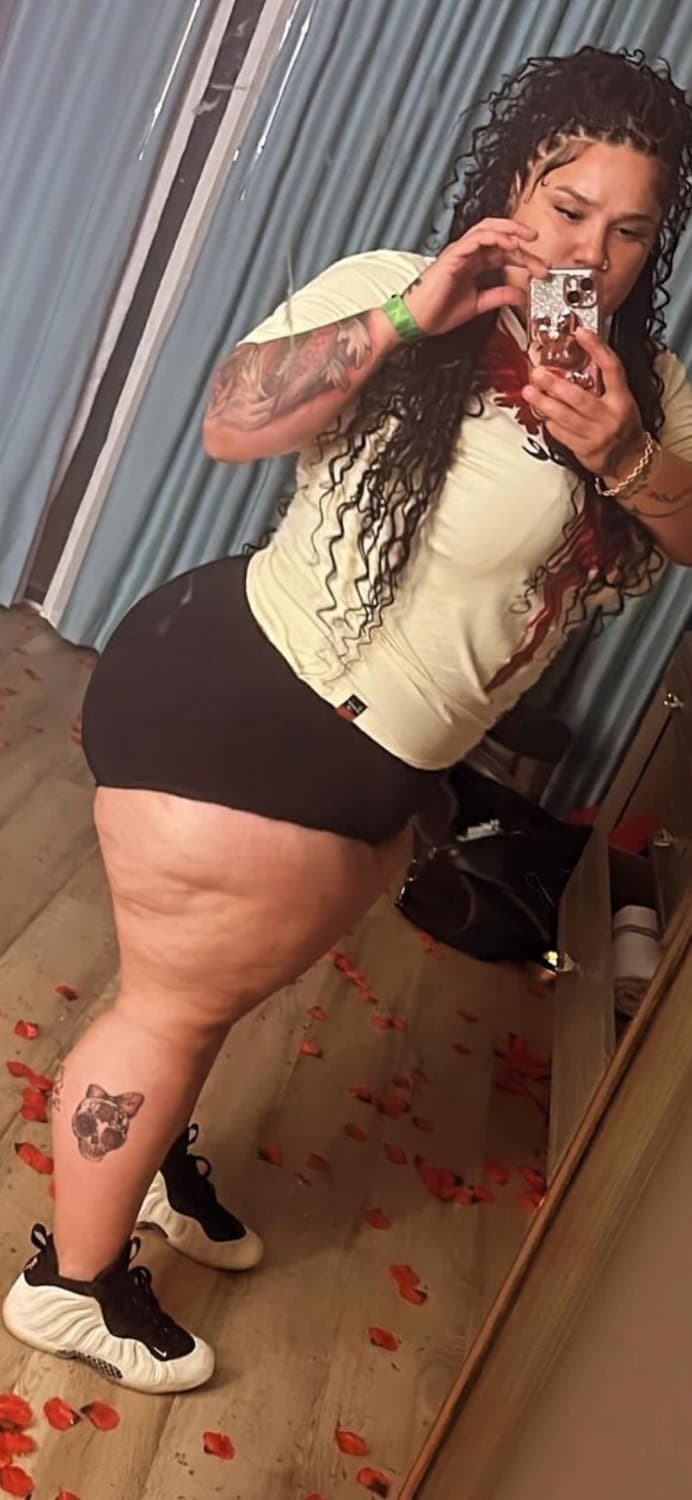 M3GA FAT A$S MaMi !!!!