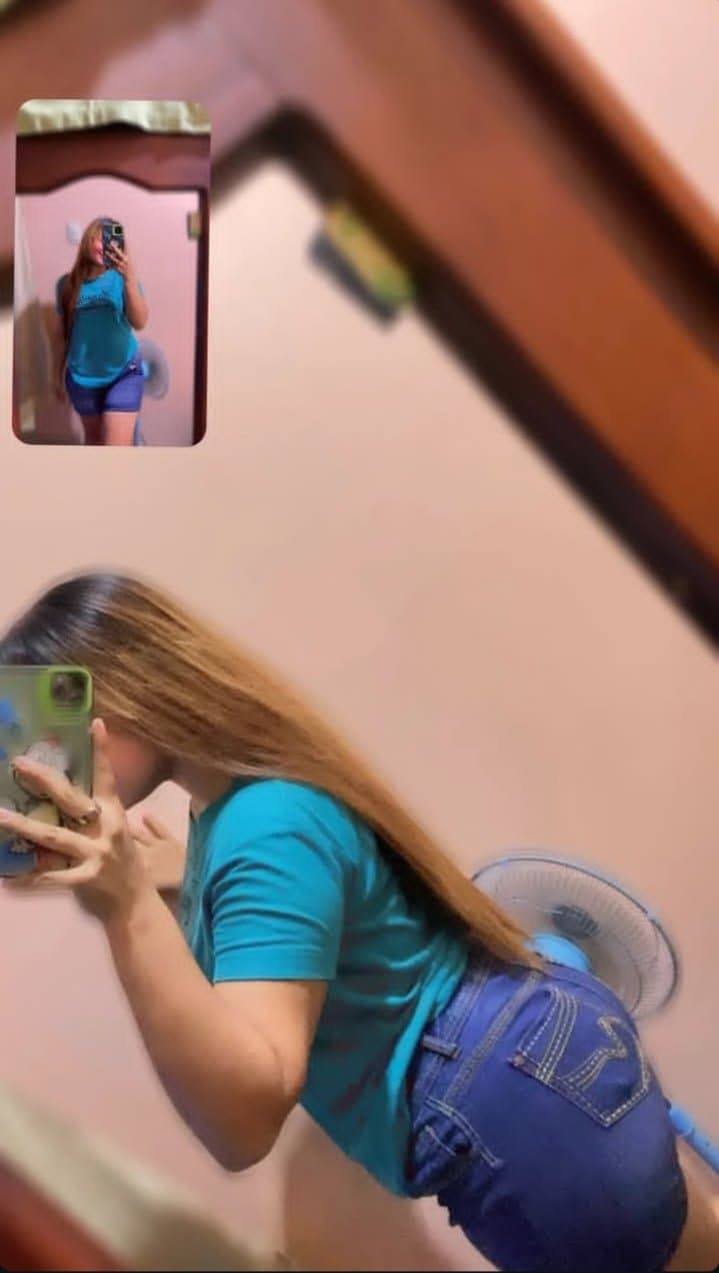 Puta de Guatemala le gusta la verga grande que la cojan duro y el semen en su culo perfecto es ninfo