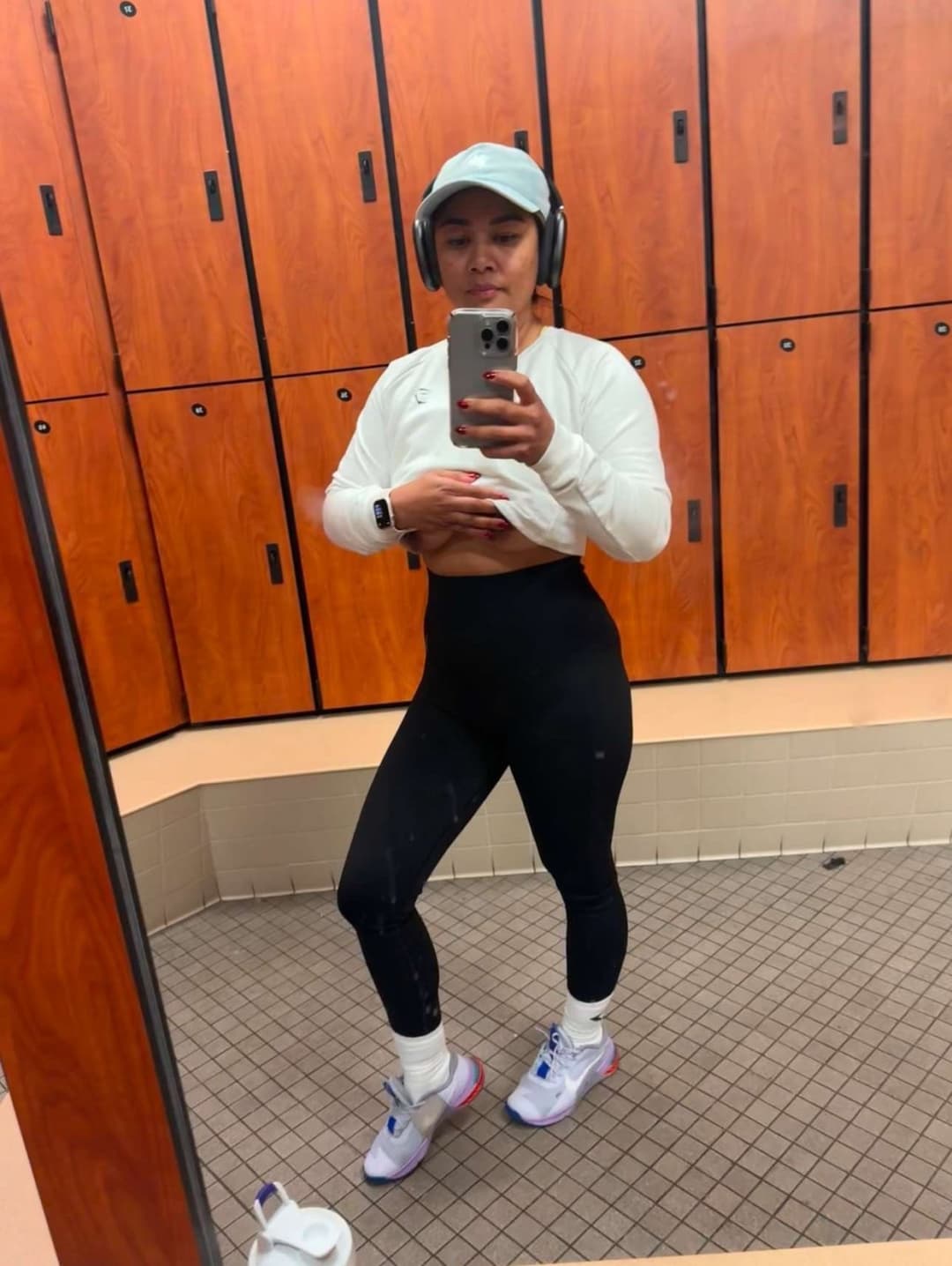 Asian Baddie Filipino from San Diego wants big dick