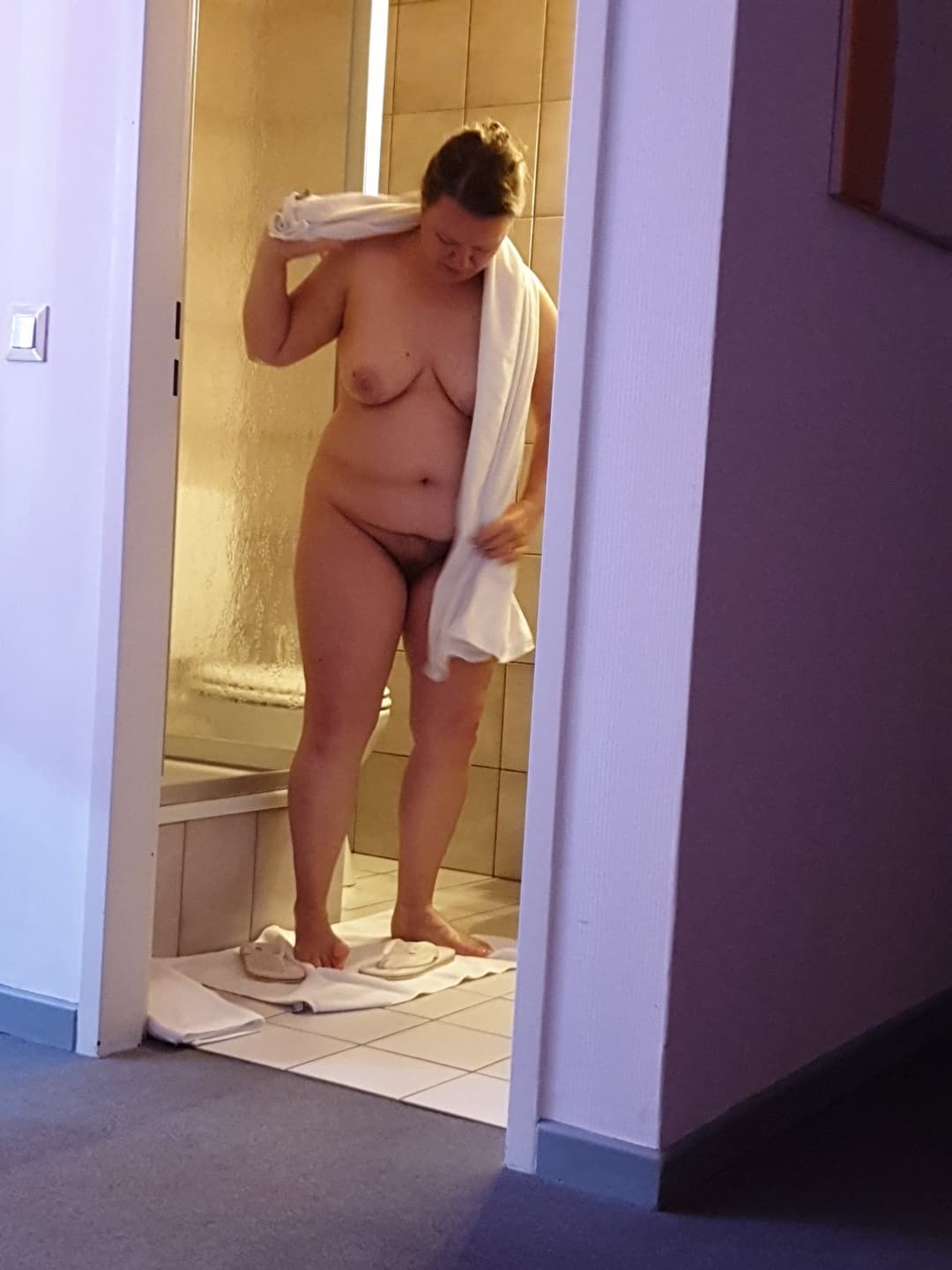 Thick Amateur Wife...