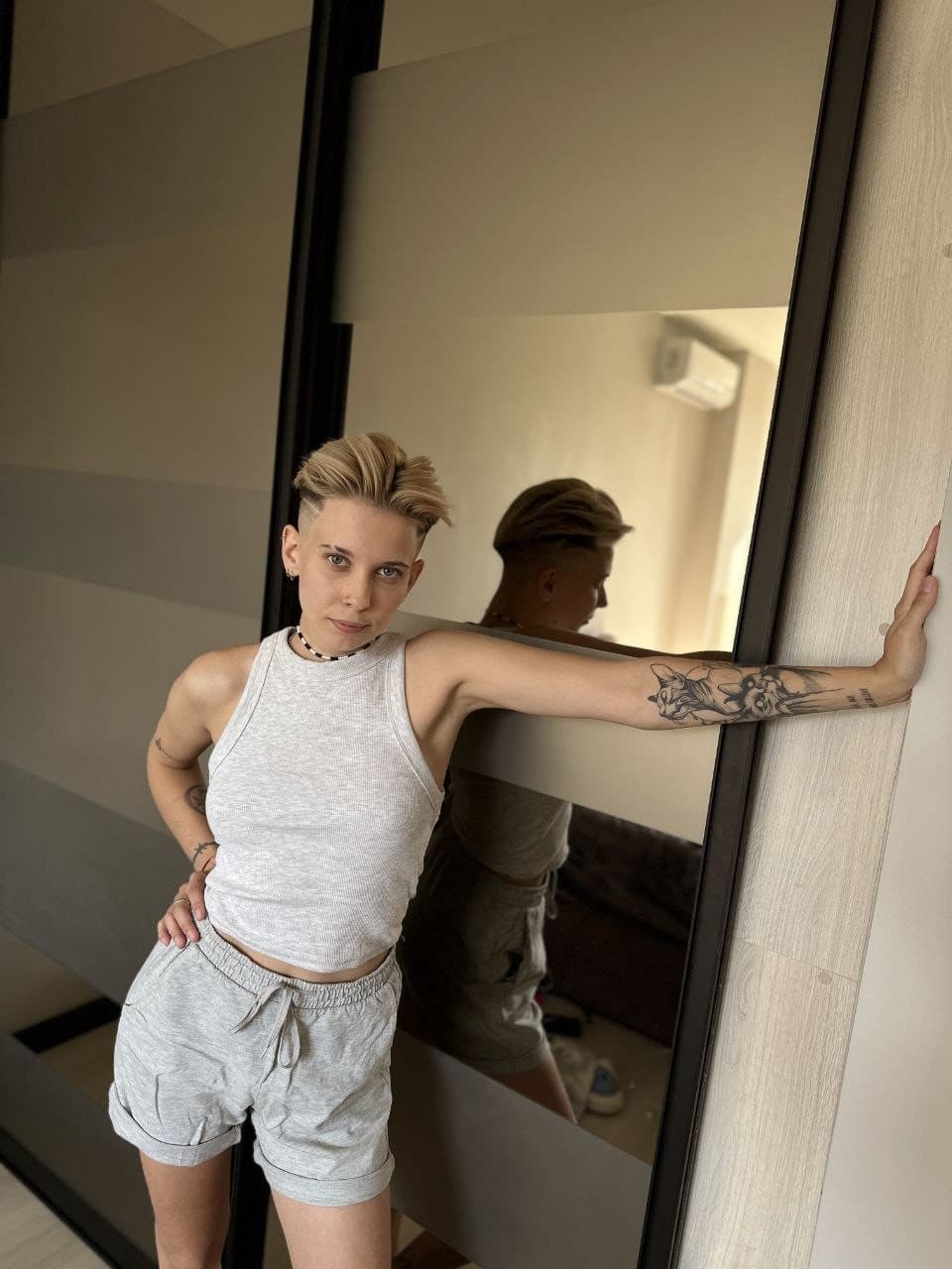 Dreamy Butch Tom boy with perfect tits and a flowered cunt