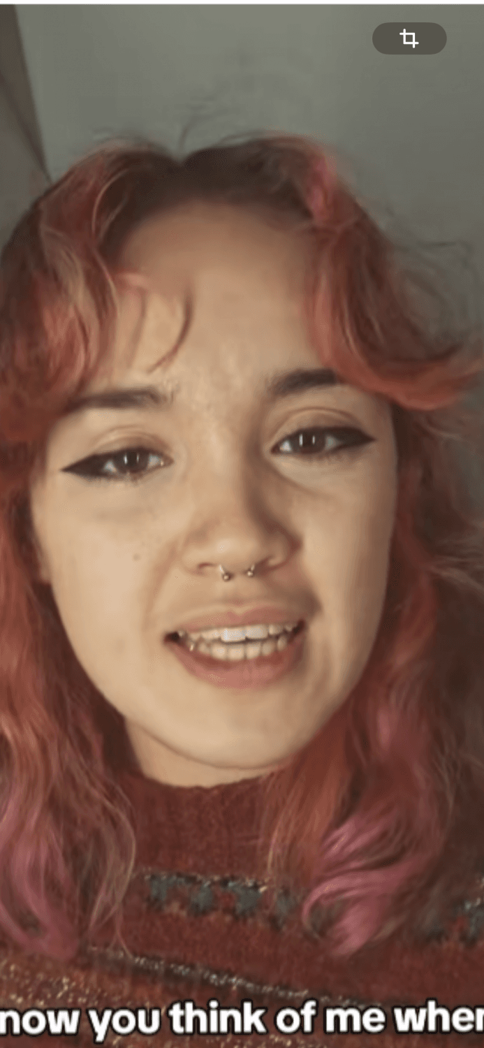 Chanepaseuth pisse moi dessus