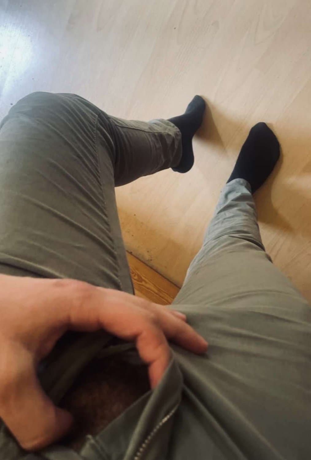 Exposing a 25yo slut from Poland. This Fag likes to have smelly and dirty socks XD