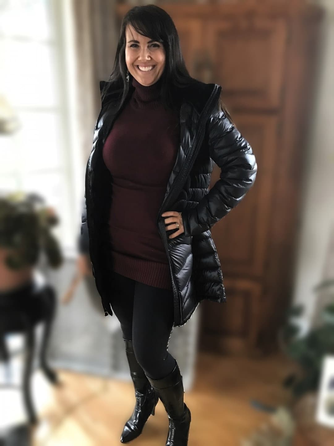 Best Friends mom has the perfect hourglass body