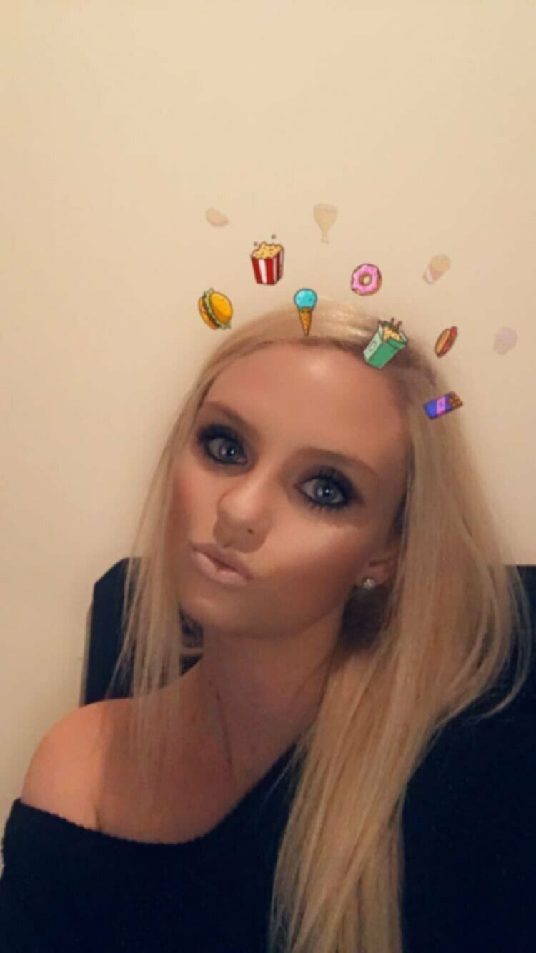 Bridget Sexy chatpic slut repost to your page Before she goes private get her on the hot page