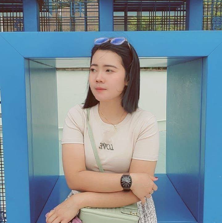 Horny indonesia milf FDW Lisnawati in Japan